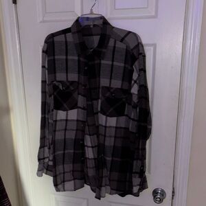 Bloomingdales men casual button up! Xl Black and Gray Plaid Button-Up Shirt